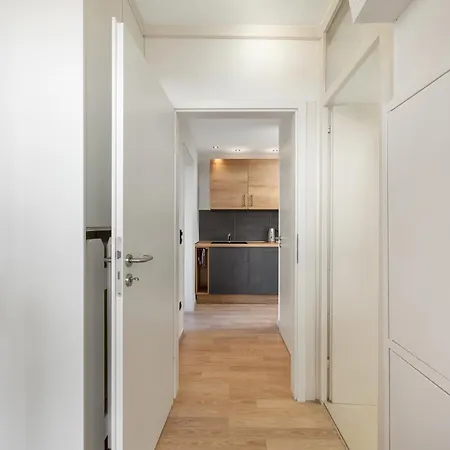 Bernhard * 韦默尔斯基兴